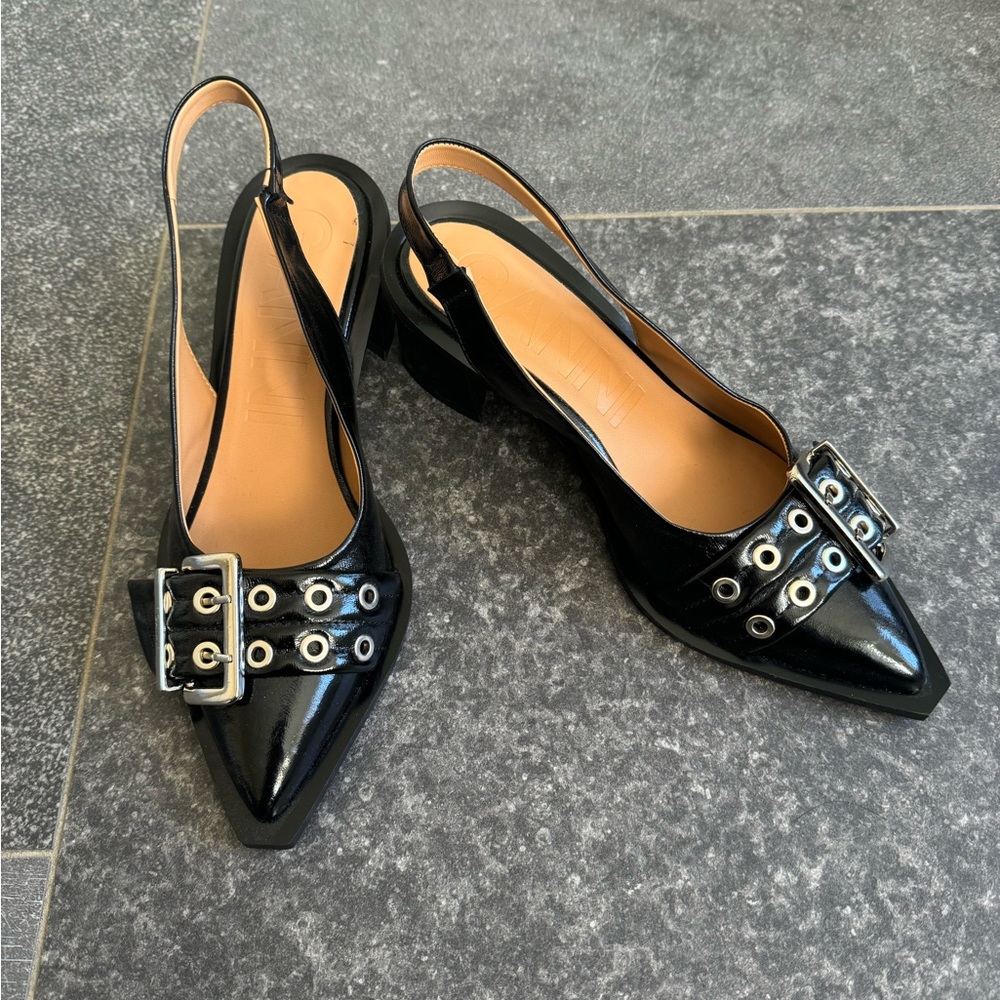 Ganni Feminine Naplack Buckle Slingback Pumps Patent Leather Black Heels Size 39